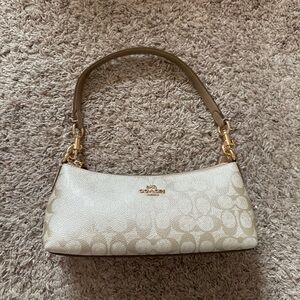 small coach purse
